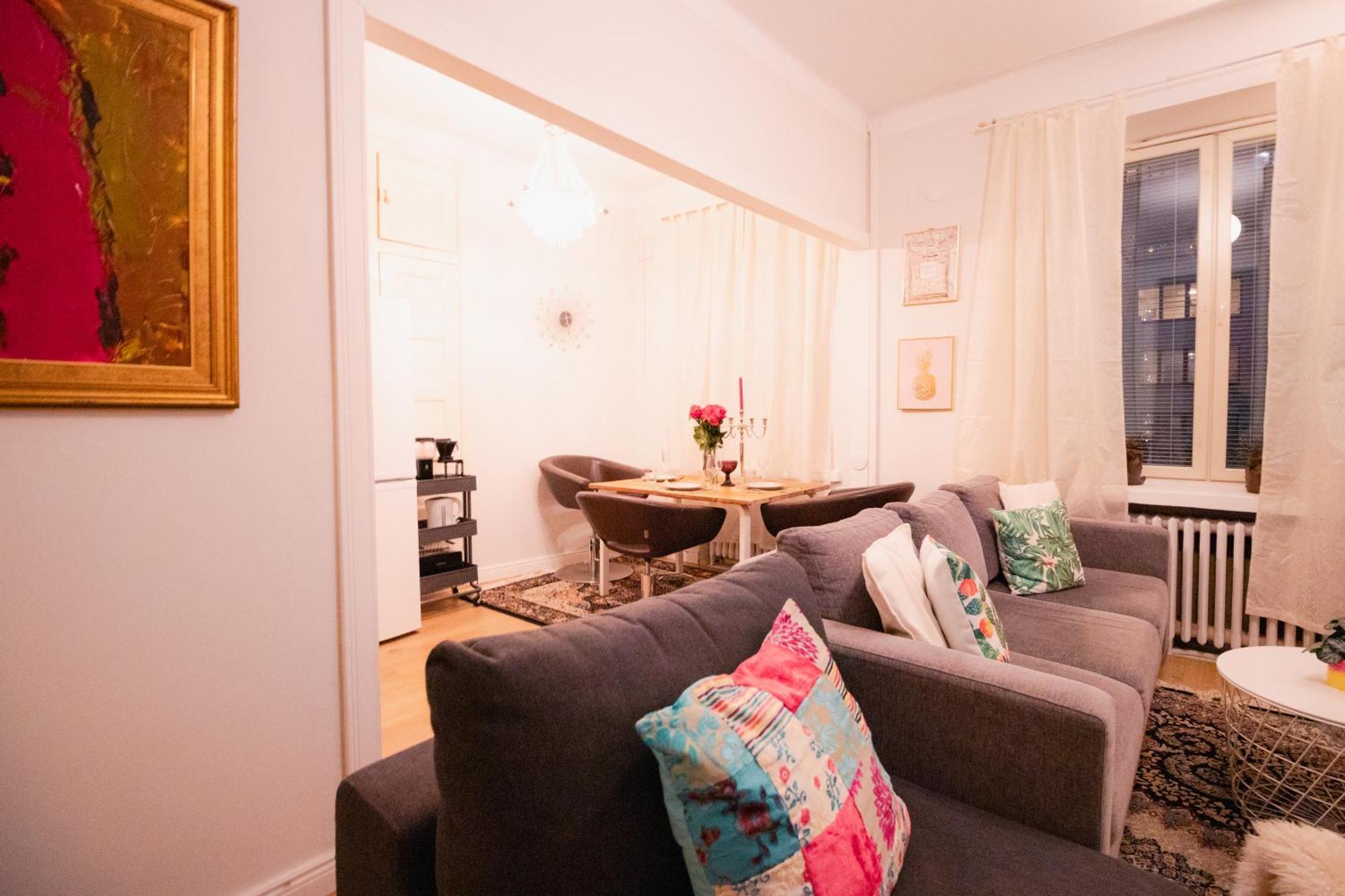 Lovely Flat In The Heart Of 헬싱키 외부 사진