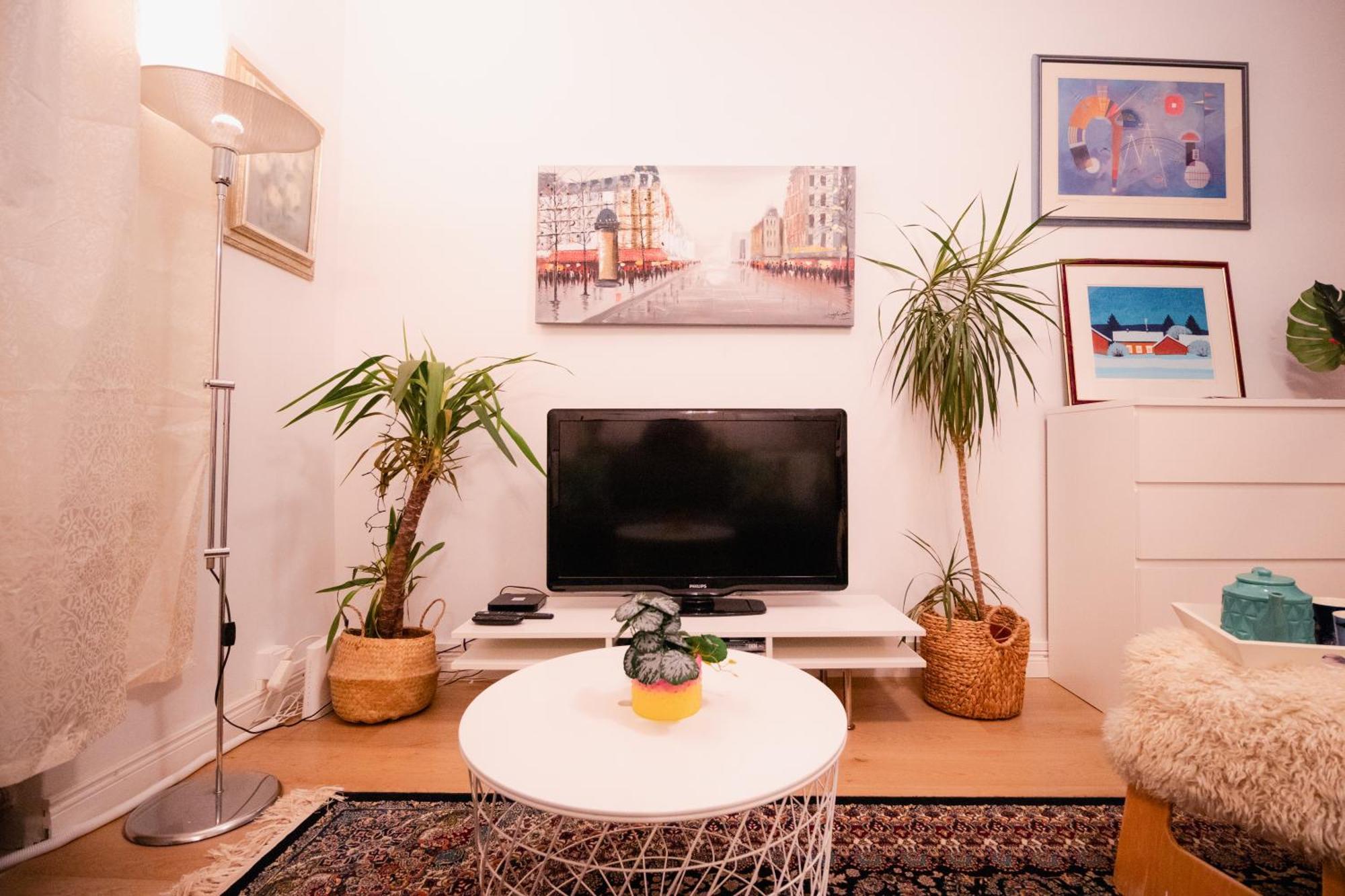 Lovely Flat In The Heart Of 헬싱키 외부 사진