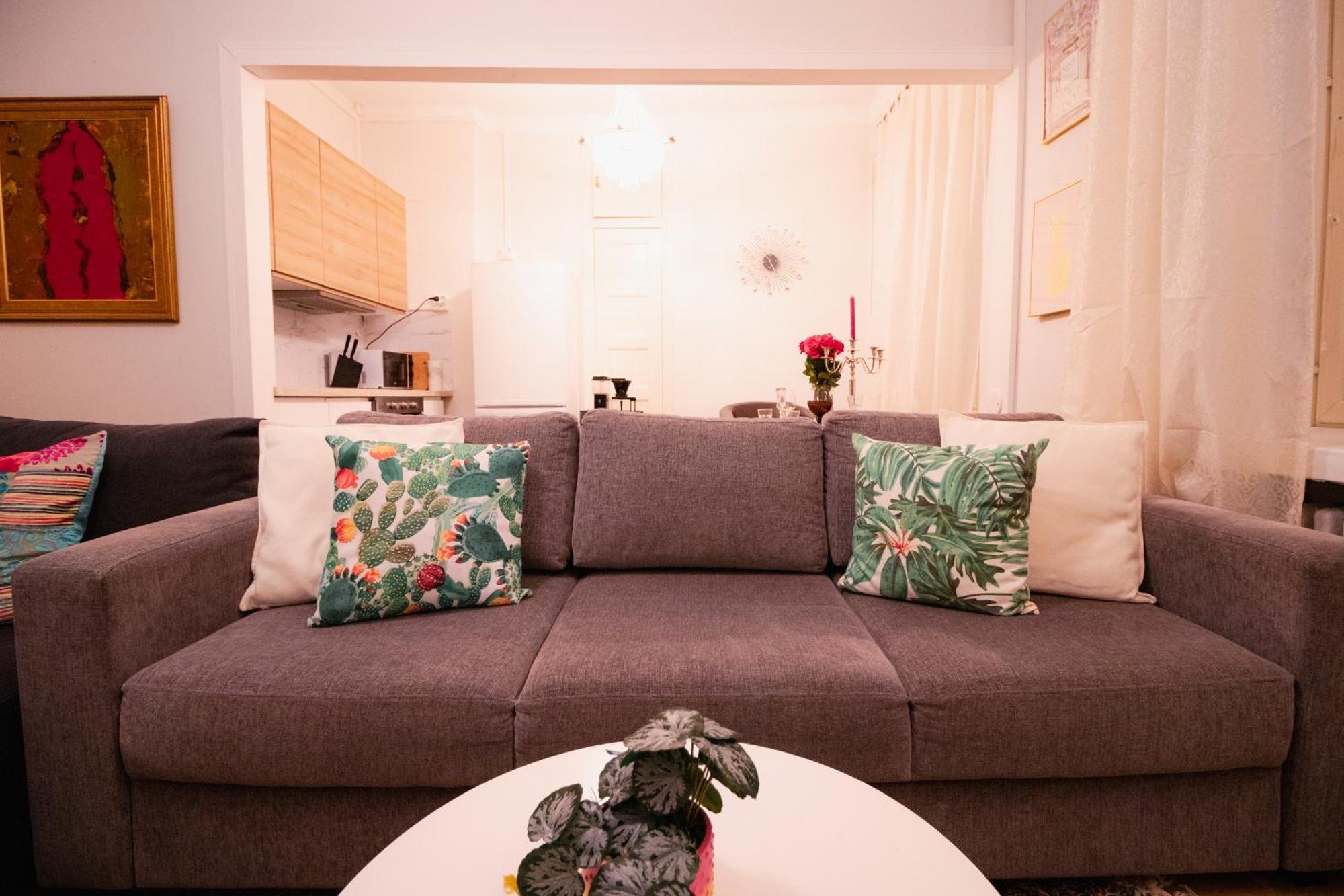 Lovely Flat In The Heart Of 헬싱키 외부 사진