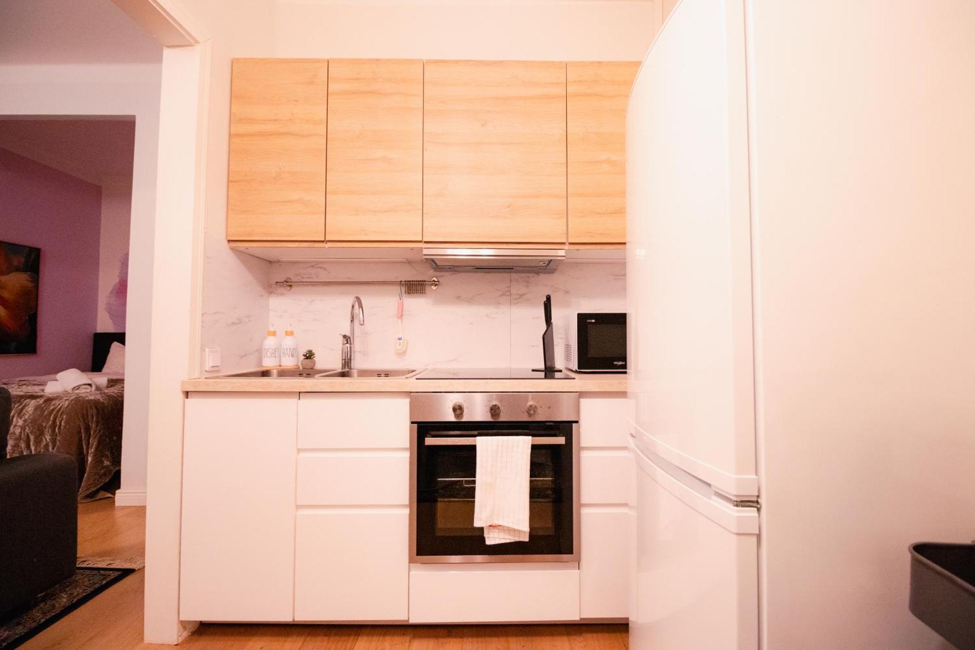 Lovely Flat In The Heart Of 헬싱키 외부 사진