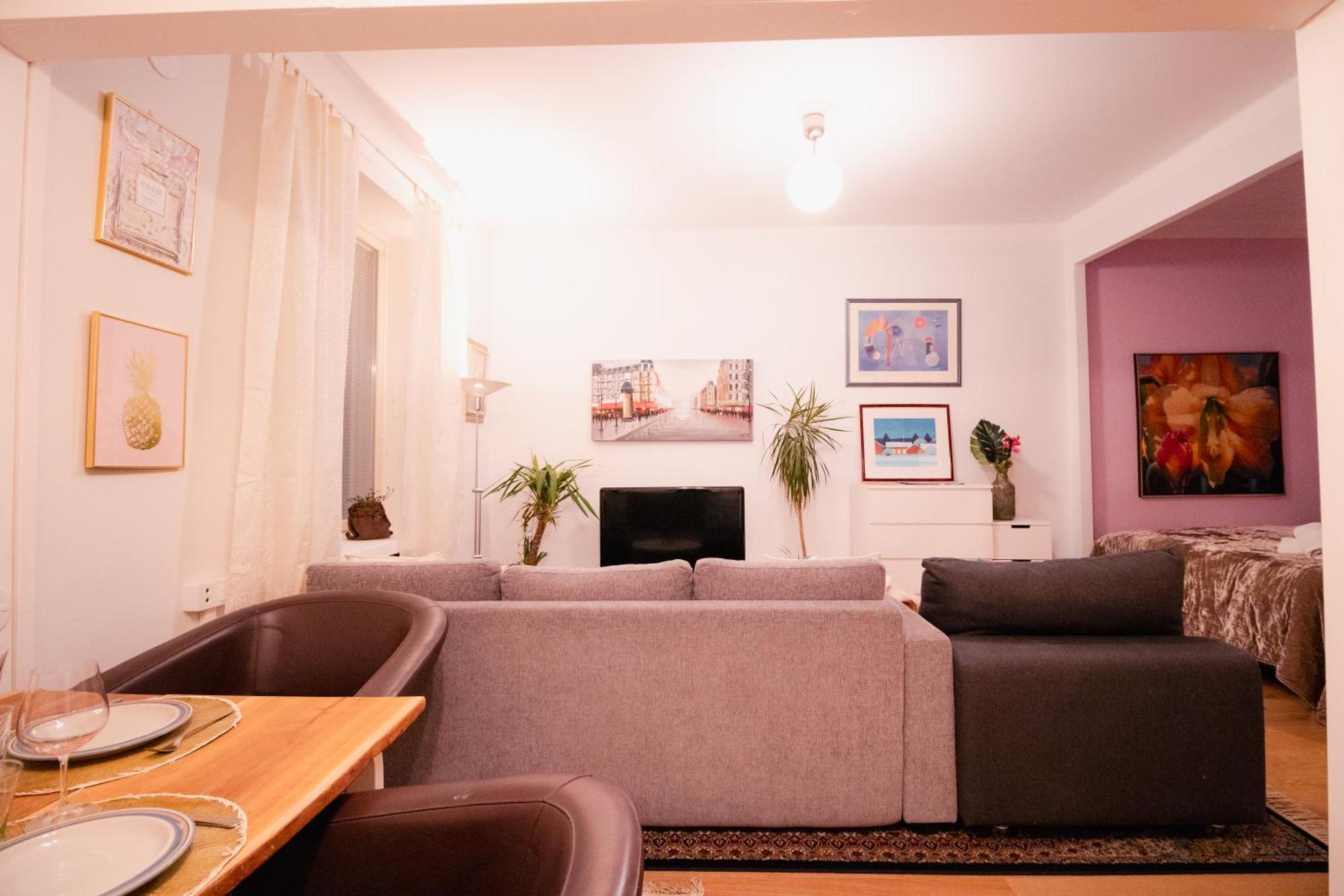 Lovely Flat In The Heart Of 헬싱키 외부 사진